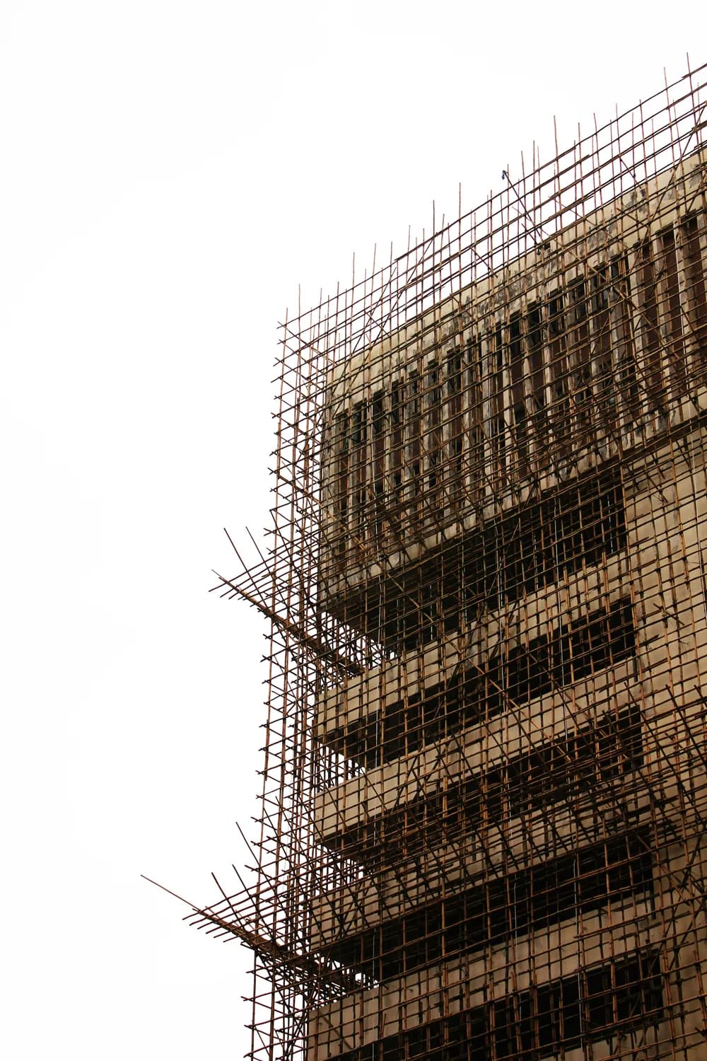 高层建筑脚手架承载力计算：安全施工的关键