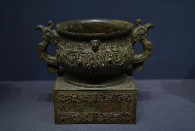 中国古代神兽来源：从自然崇拜到文化符号
