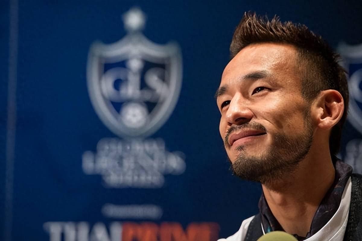 日韩足坛一哥的较量：孙兴慜和中田英寿，谁的成就更高