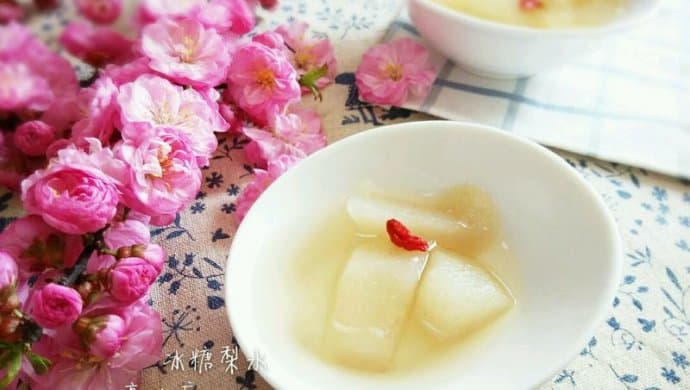 宣肺甜汤｜冰糖煮雪梨