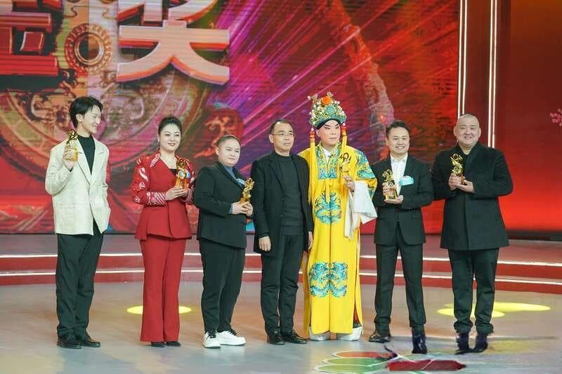 《梨园春》30年擂主大会总决赛上演传统文化盛宴   “老戏曲”唱出“新生命”