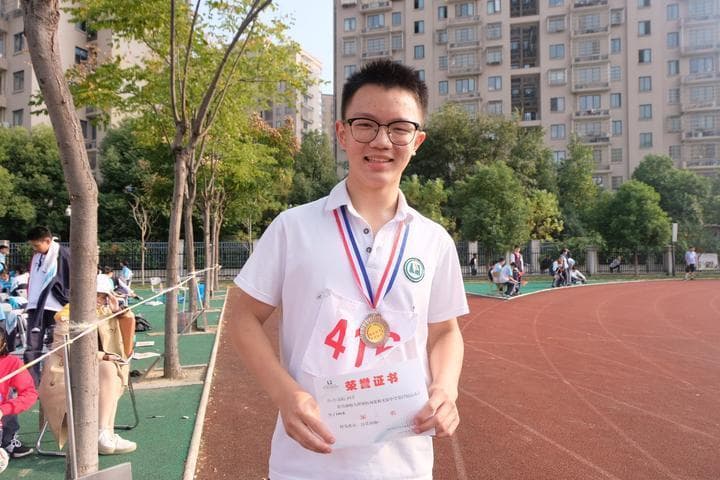 初中生作业没完成自创悔过诗:三题不作提头见