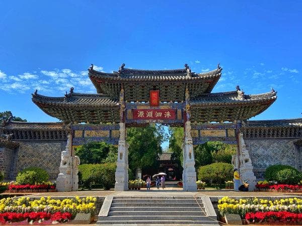 建水古城鲜明的儒家文化底色