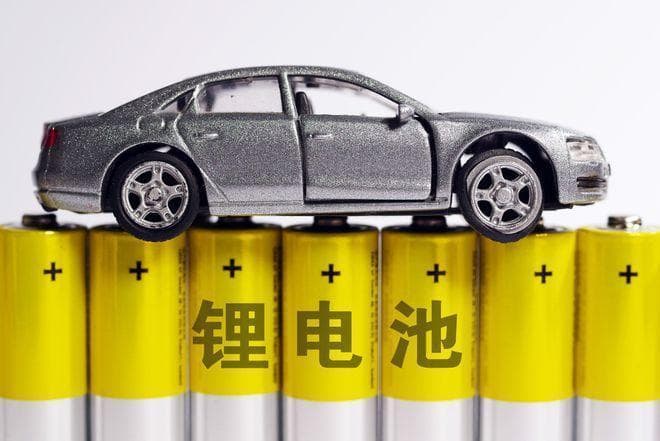废旧锂电池回收处理：创新技术驱动资源再生与环保