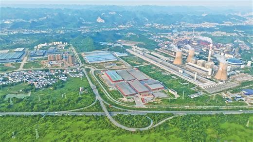 平果经开区转型升级见成效，今年前10月规上工业总产值超450亿