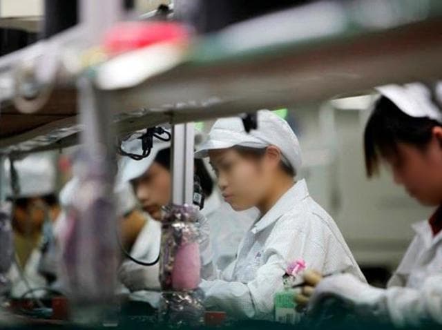 电子厂普工工资揭秘：真能月入七八千吗？