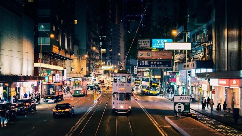从成都坐高铁直达香港，需要港澳通行证吗？