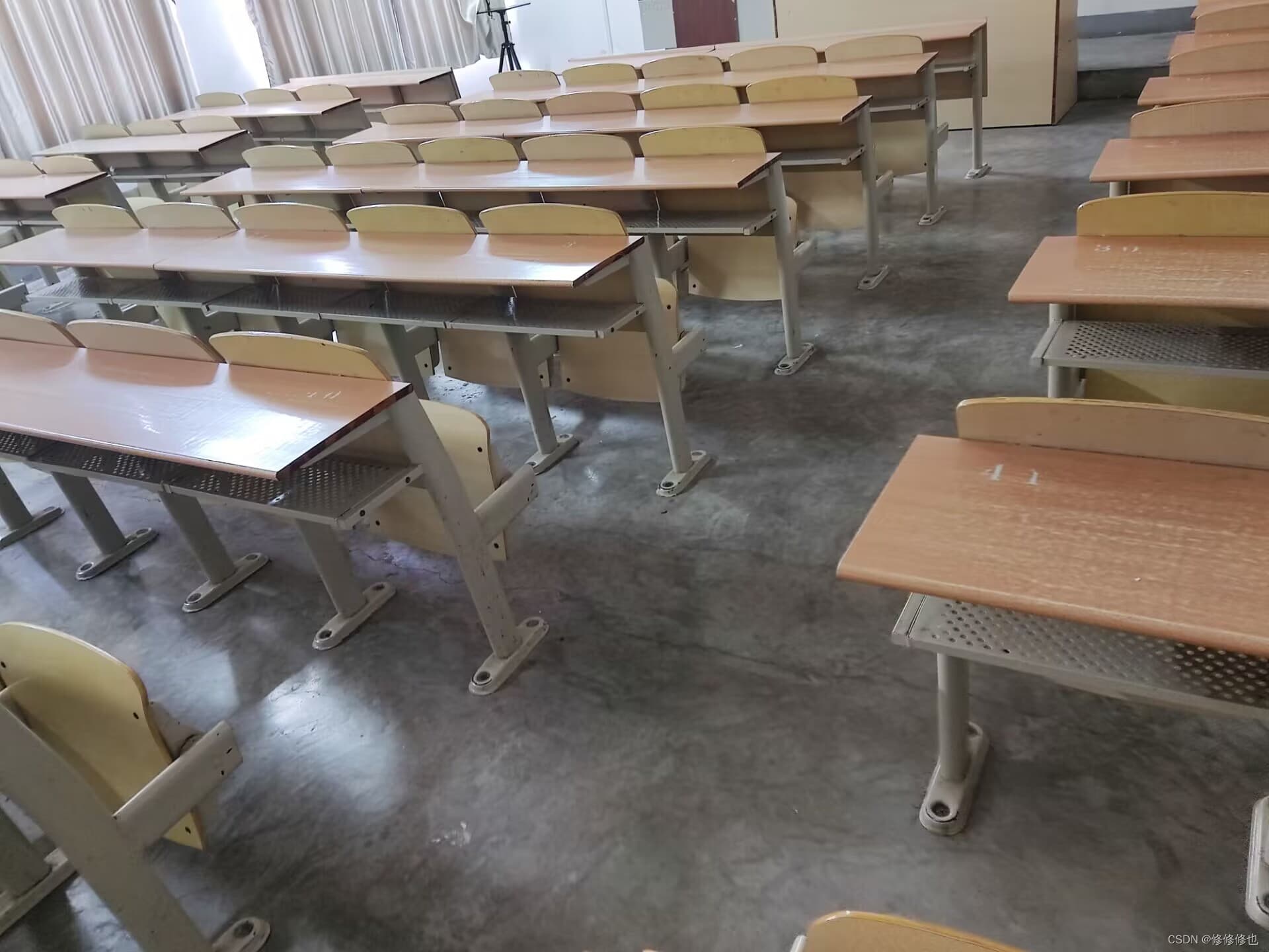 线性表的顺序存储结构详解