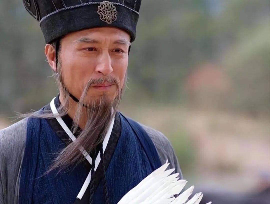 诸葛亮斩马谡：一场军事决策背后的心理博弈