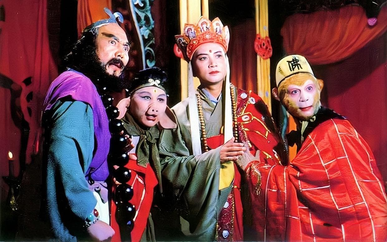 孙悟空的成长之路：从石头到西天的自我修炼与人生反思