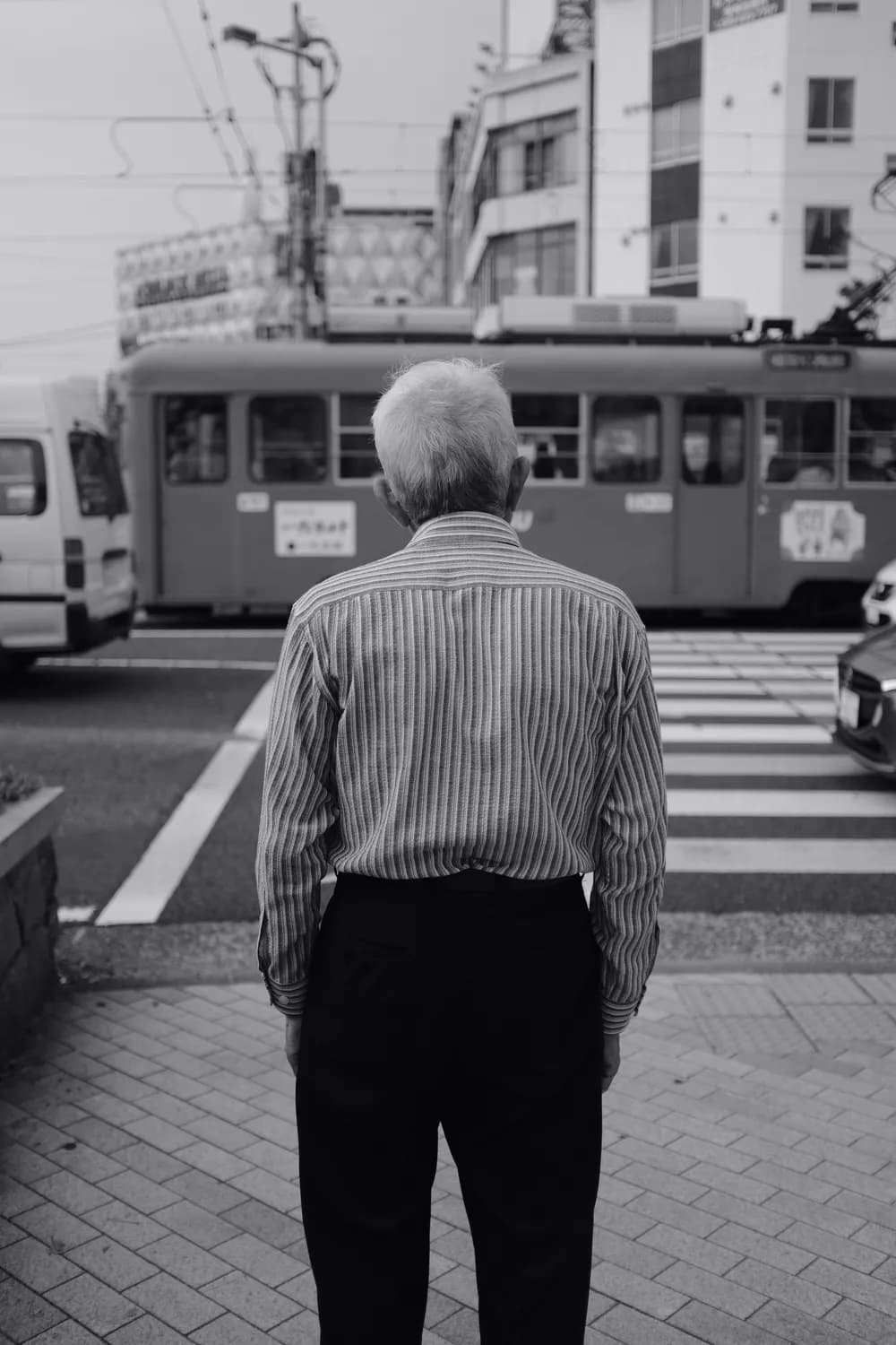 2025年日本人口危机：老龄化加剧下的挑战与机遇