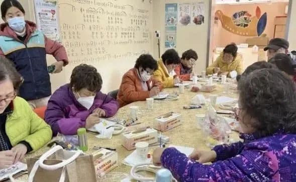 精准救助，关爱持续，长宁新华路街道为困难群体提供个性化服务