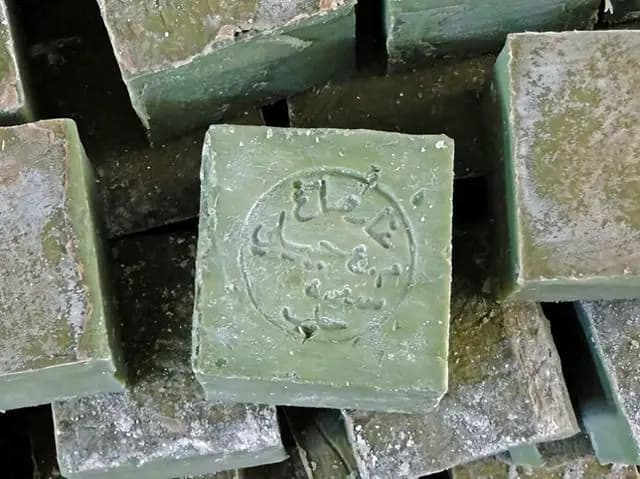 肥皂的起源：早期文明如何塑造我们的现代卫生习惯