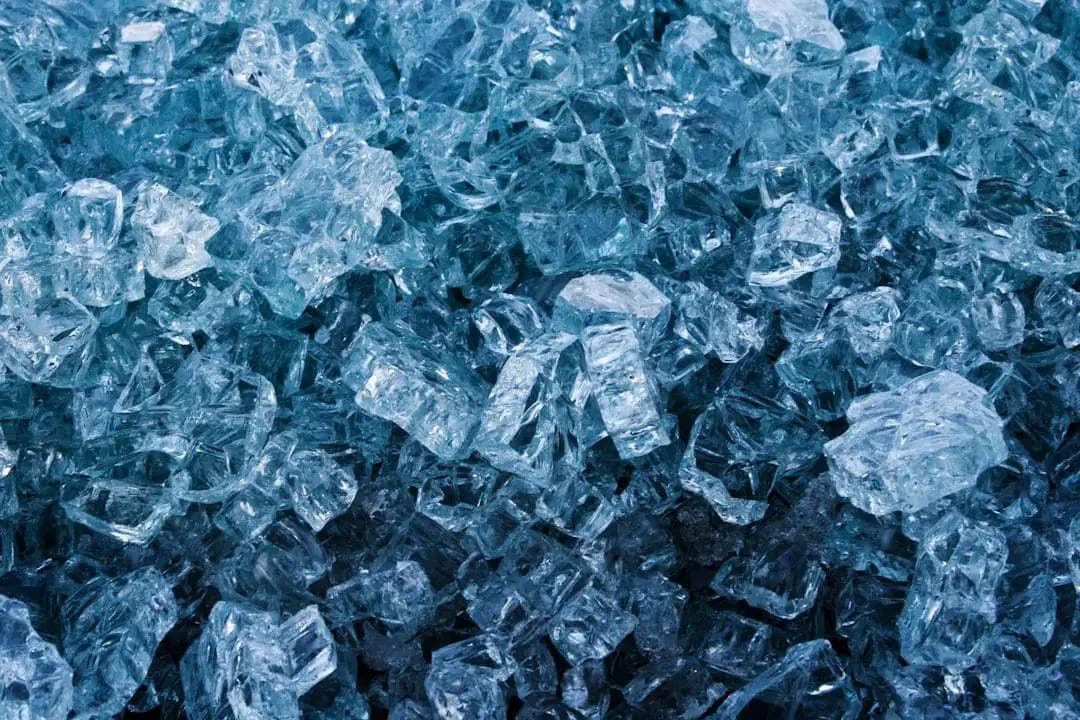 水晶球摆放指南：吸收正能量，摆对位置助好眠！