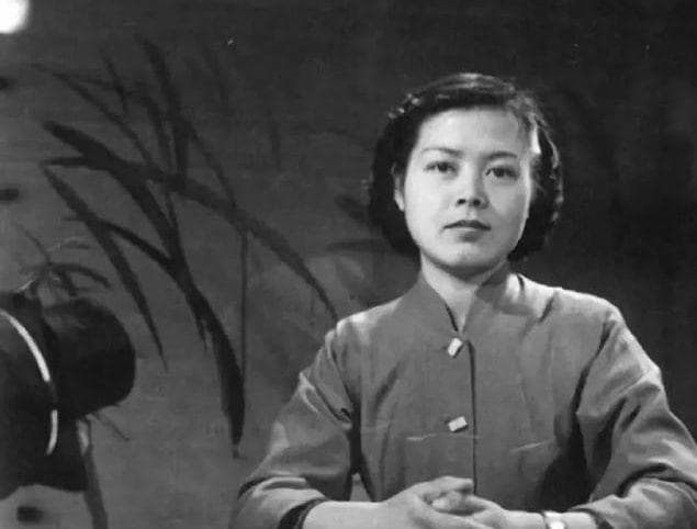 沈力：中国第一位电视主持人，比赵忠祥还要早，并替赵挡过风险