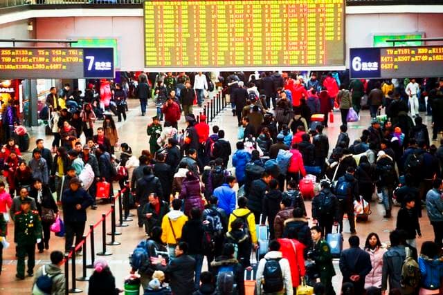 铁路12306回应票价低至1元，春运返程优惠票价震惊旅客