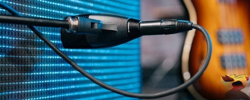 怎么发出气泡音，喉结走到最低处时再发声
