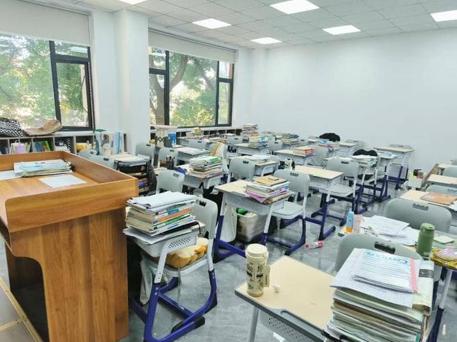 复读生的困境，2025年浙江高考复读限制深度剖析