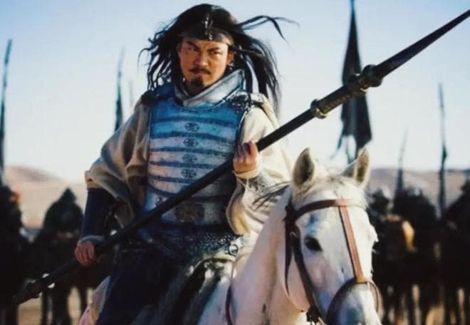古代将军用的“枪”是用啥制作的？并非铁棍，普通人根本用不起