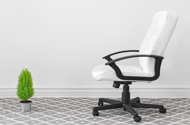 电脑椅选购指南：从使用场景到售后服务全方位解析