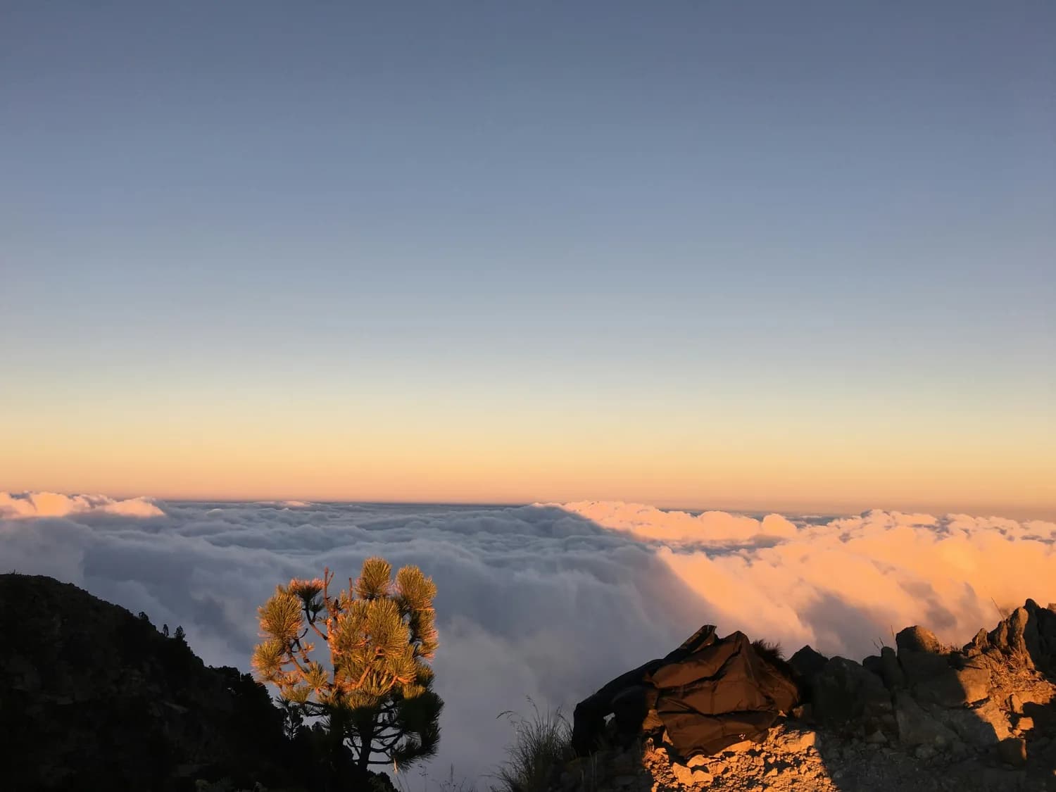 秋冬季打卡黄山，感受绝美云海日出