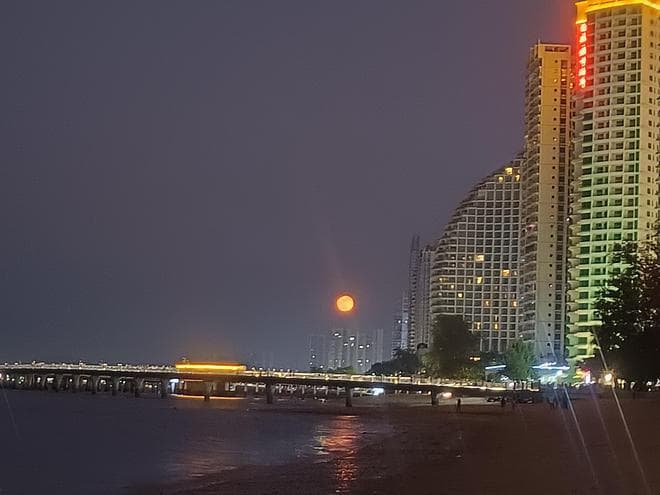 北海现罕见天文大潮，海堤街部分路段受影响