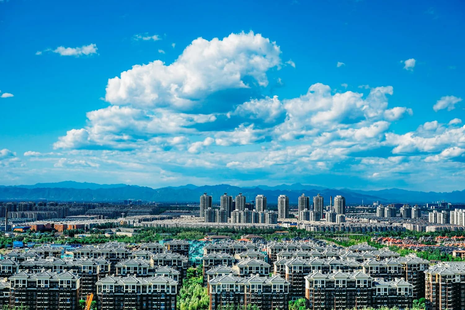 攀枝花：一座既有“含绿量”又有“含金量”的幸福之城