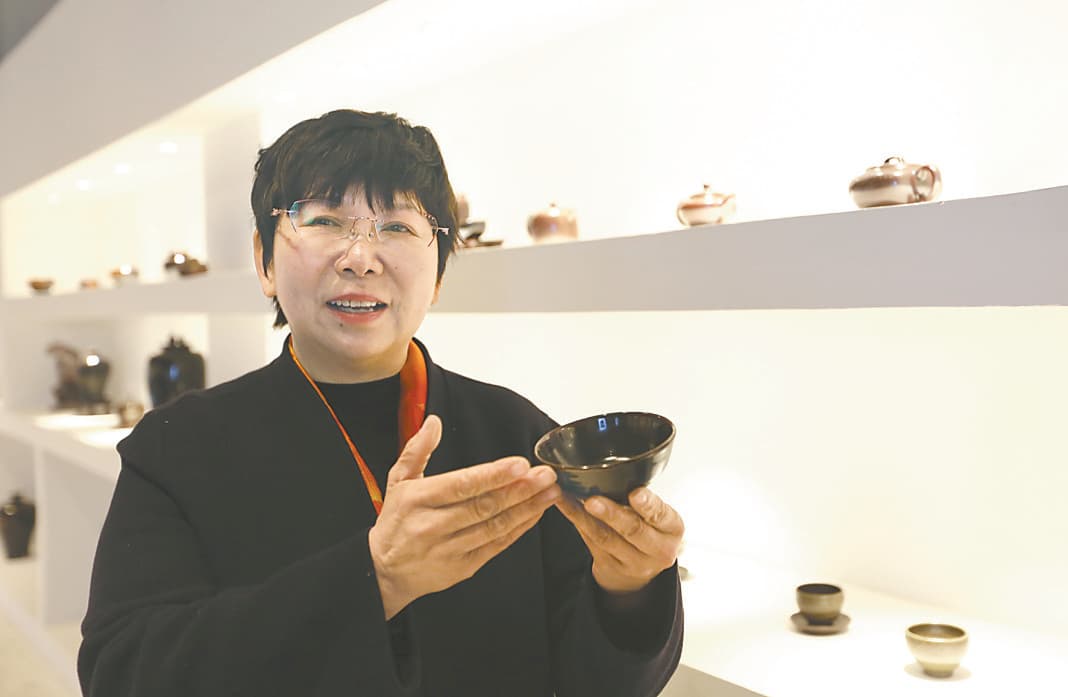 从一幅铁皮画说起——走进陶三“大师工坊”