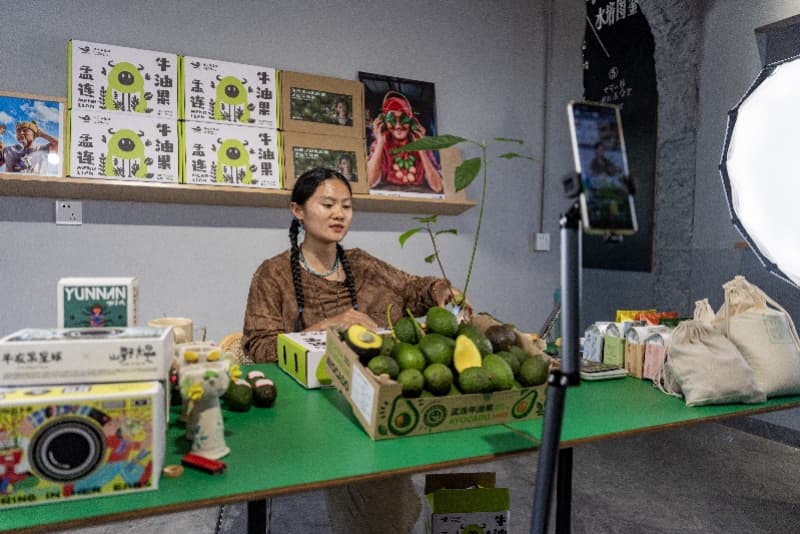 职业网络主播的收入如何？《网络主播新职业发展报告》发布