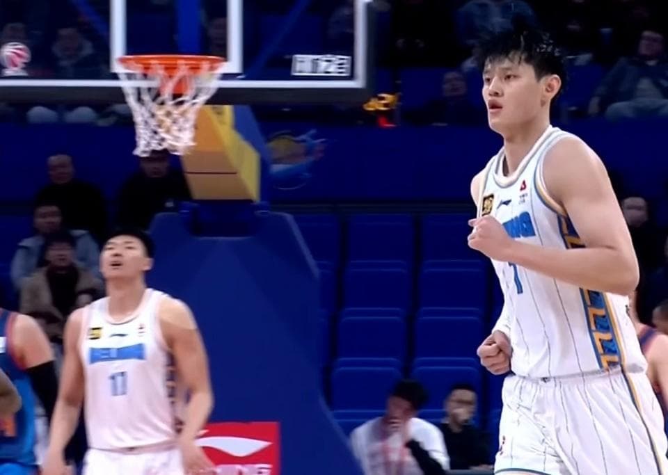 CBA最新战况：北京五连胜重返四强，山西紧追广厦，辽粤上演积分榜争夺战