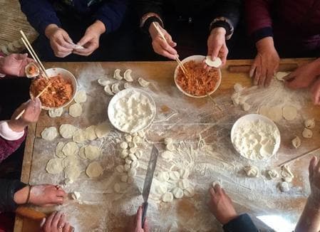 煮饺子一定要用沸水？不同饺子做法不同，你做对了吗