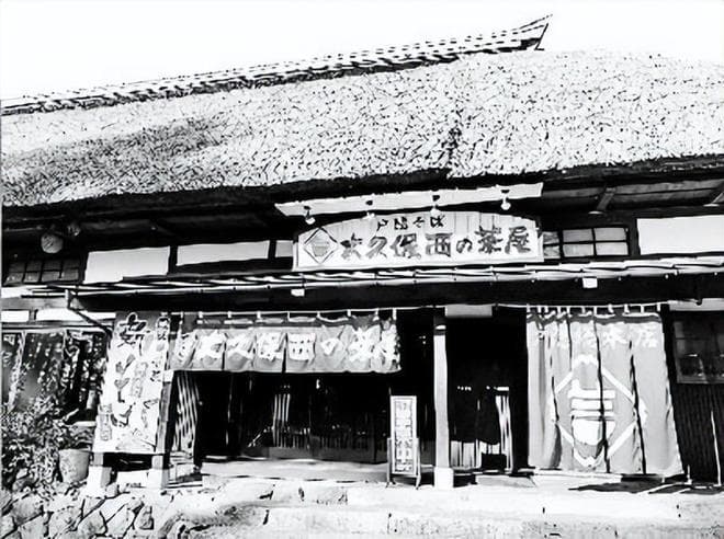 面临经营困境，日本百年老店寻找新生机