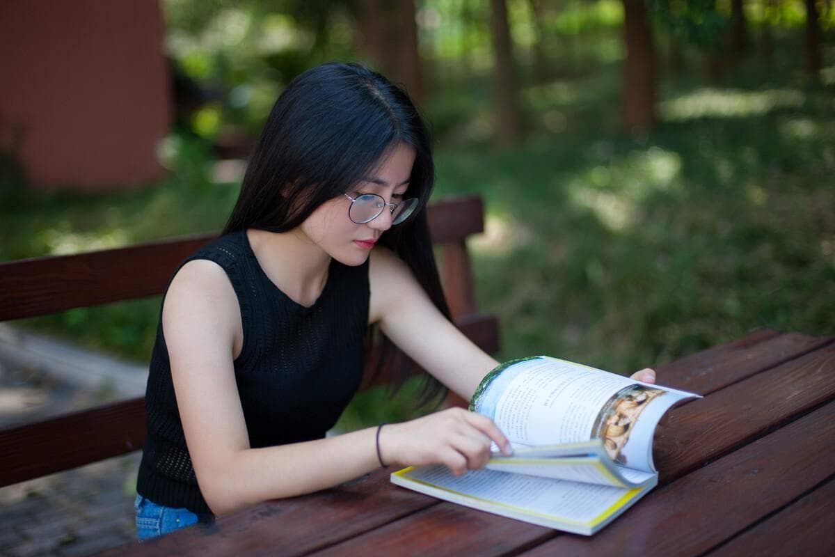 人类为什么要多读书？因为它有这四大好处！再忙也要看看