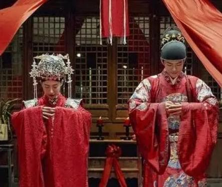 古代改嫁的规范与条件：探究历史中的女性再婚