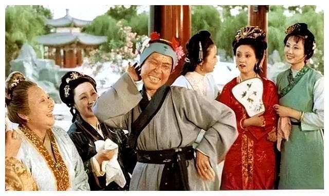 林黛玉为什么将刘姥姥比喻成母蝗虫？其中暗喻着封建时代的残酷