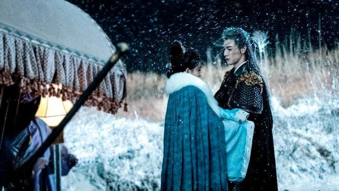 《白月梵星》“梵星闪烁”CP爆红：反差萌、演技派与剧情的完美融合