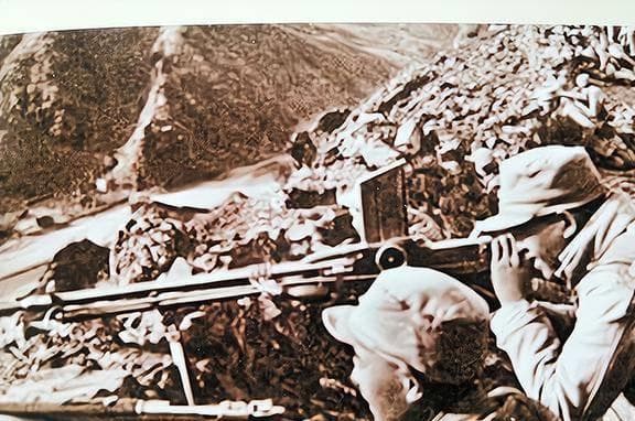 1937年忻口战事吃紧，陈锡联如何夜袭日军，一举炸毁24架敌机？