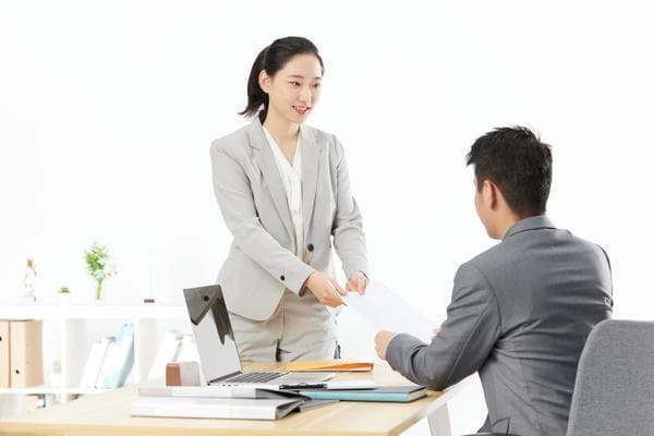 个人简历自我介绍20字的撰写技巧与注意事项