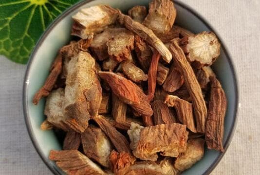 白丹参和红丹参有什么区别？
