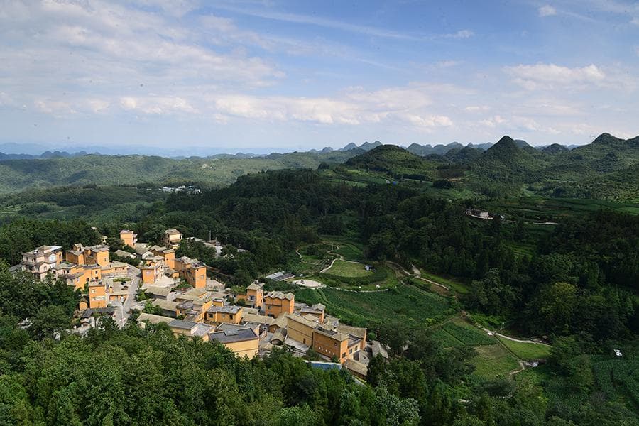 云南罗平：村旅融合助力乡村振兴