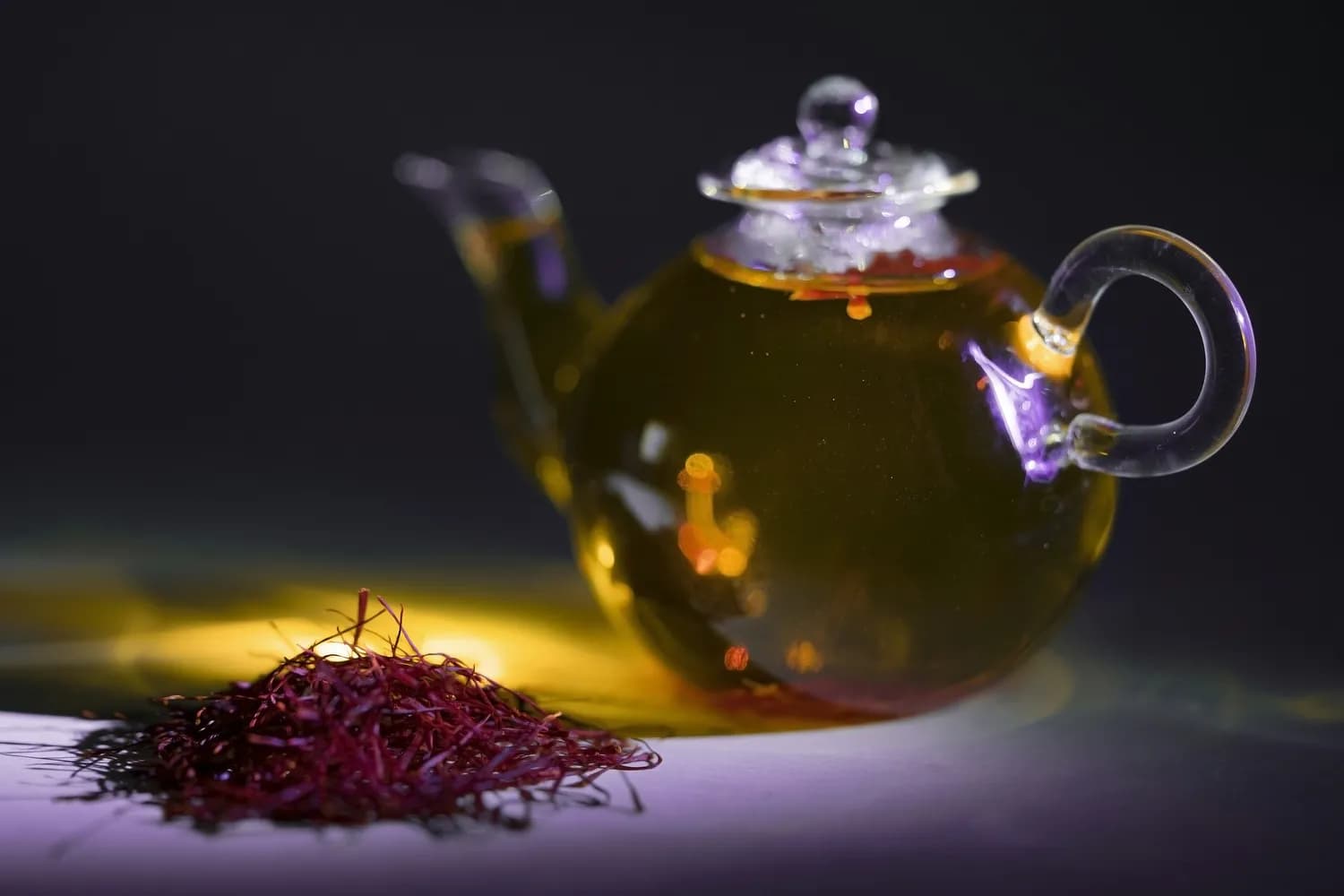 茶碱和茶多酚，真的会“偷走”你的药效吗？