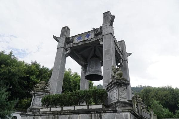 中国最早的抗日烈士陵园，云南腾冲国殇墓园