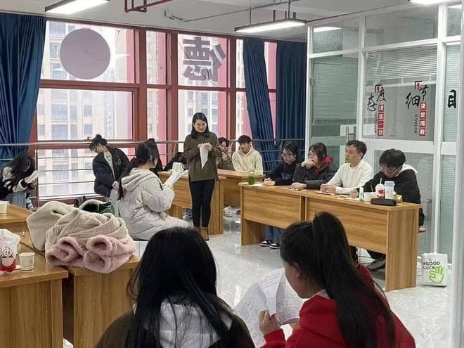 高三寒假，家长应如何与孩子进行有效沟通，助力备考？