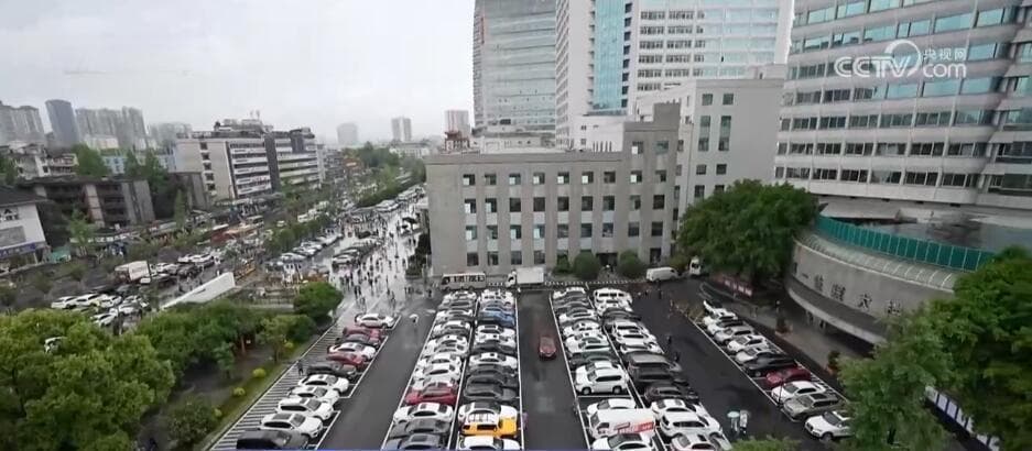 以“小细节”改善看病就医“大民生” 多向发力破解看病烦心事