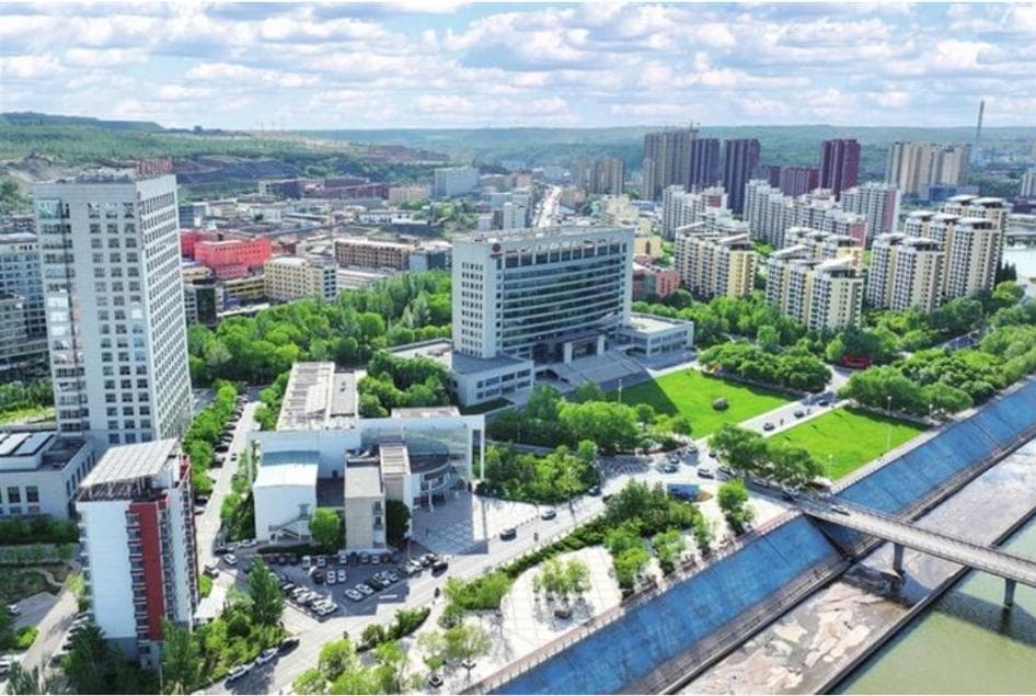 2亿吨级煤炭生产基地长什么样？记者实地探访