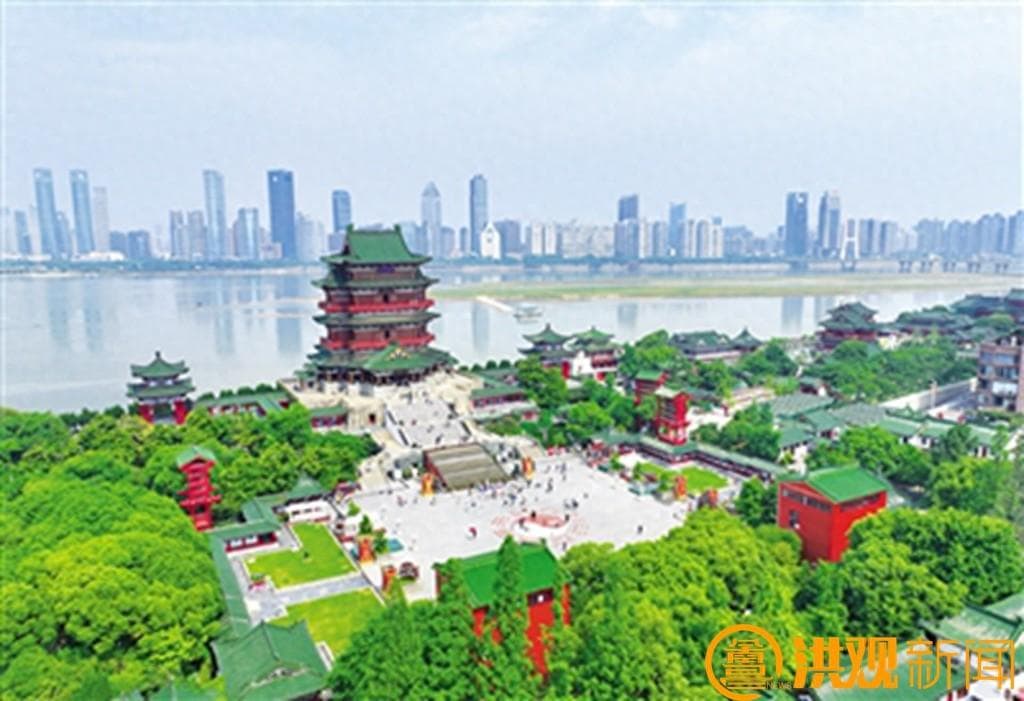 千年名楼，向“新”而行  ——老牌景区滕王阁的创新求变之路