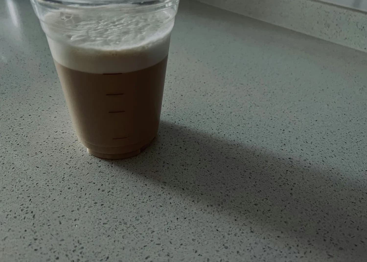 拿铁咖啡1:5至1:8比例详解，找到你的专属口味
