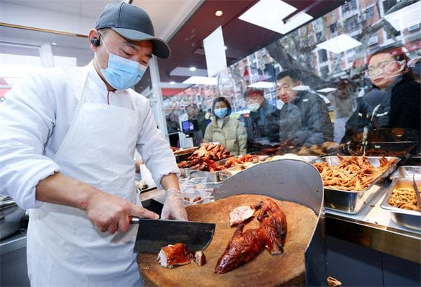 白嫩肥美的鸭肉  飘出地道金陵年味
