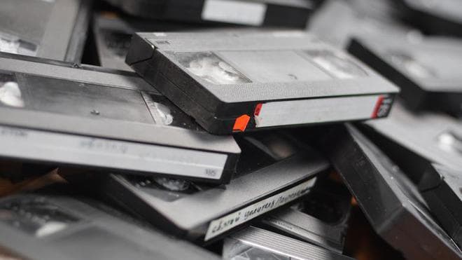 旧 VHS 家庭影片录像带转数字格式方法在这