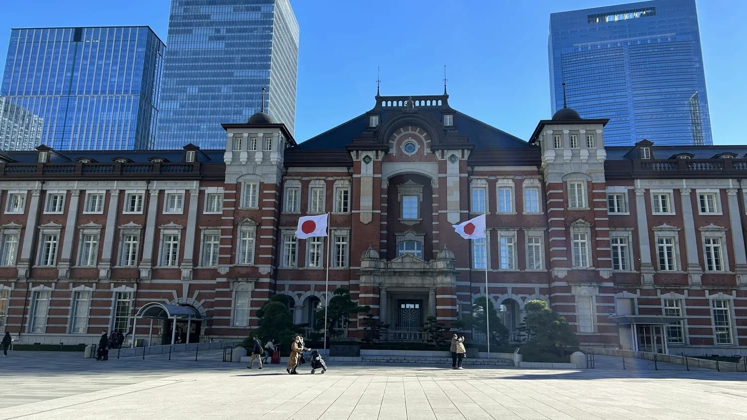 《柯南》剧场版真实场景揭秘：东京都厅大楼的双重身份